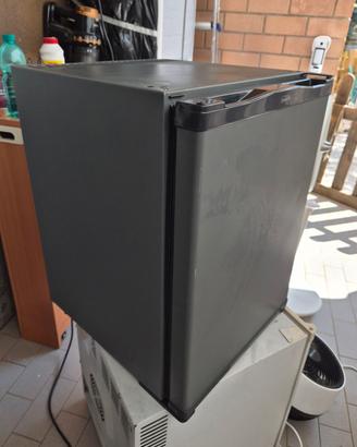 Frigorifero piccolo per ufficio MINI FRIGO 