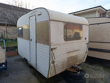 Roulotte vuota 3 metri - ideale come magazzino