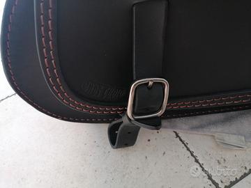Borsa ends cuoio sgancio rapido per sportster 