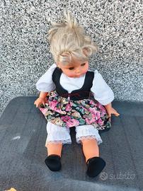 Splendida bambola look alpino /tirolese 