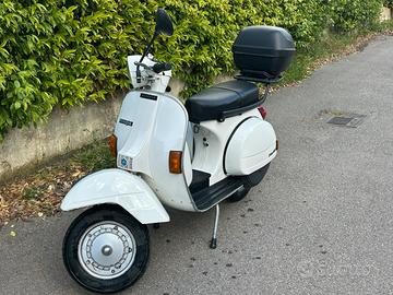 Vespa PX 125 E 1982 targa e Libretto Originali