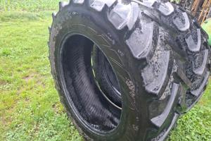 2 coppia gomme Mitas 540/65 R38 & 425/55 R17 MPT