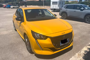 Peugeot 208 Active Pack 2022 - 48.849 km