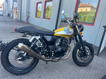Mash Cafè Racer 125 2021