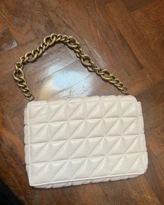 Borsa  Zara
