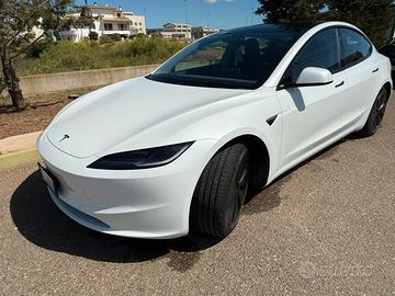 Tesla Model 3 Mar 2024