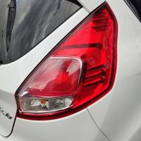 Fanale posteriore destro FORD FIESTA del 2015