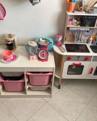 Cucina giocattolo