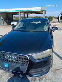 Audi Q3 2.0 TDI anno 2012.