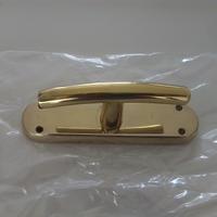 maniglie in ottone per finestre 