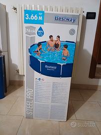 piscina in plastica