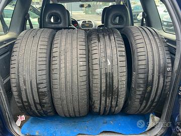 Gomme Pirelli 245/40/21
