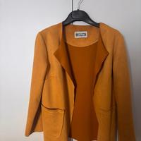 Giacca scamosciata color senape