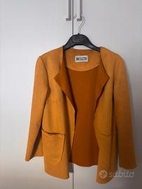 Giacca scamosciata color senape