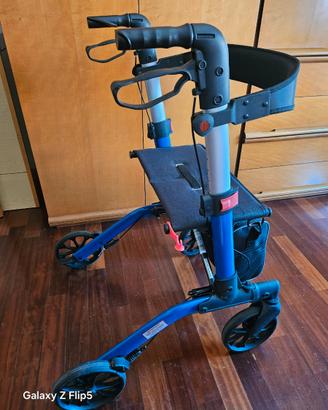 DEAMBULATORE ROLLATOR MAGIC doppio piegamento 