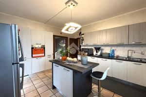 PORZIONE DI BIFAMILIARE A CHIVASSO