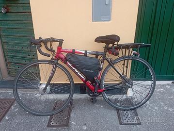 Bici da corsa Olmo elettrica 