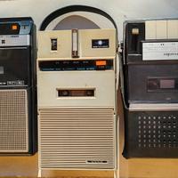 Lotto 3 registratori a cassette. 