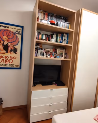 Libreria moderna porta TV con ripiani +Cassettiera