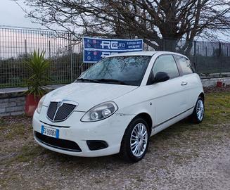 Lancia Ypsilon 1.2 69 CV Elle