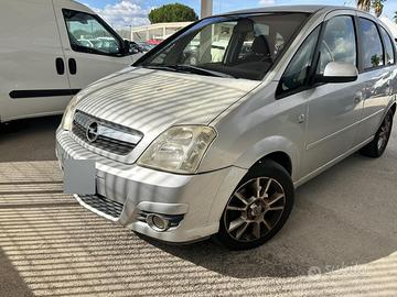 Opel Meriva 1300 multijet 154.000 km