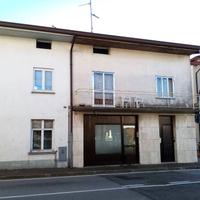 NEGOZIO CON MAGAZZINO SU STRADA PRINCIPALE