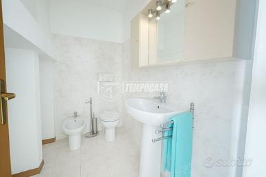 SOLUZIONE INDIPENDENTE CON AMPIO GIARDINO IN ZONA