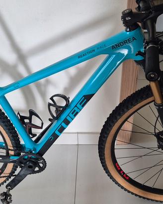 mtb cube carbonio