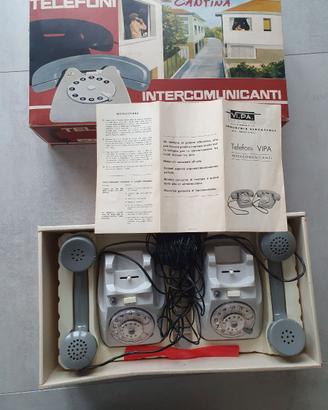 Telefoni.