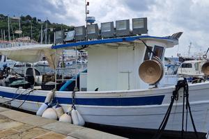 Peschereccio - barca da pesca grande