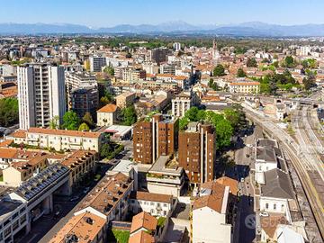 Immobile di 5000 m² a Muggiò