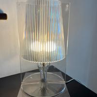 Lampada da tavolo Kartell