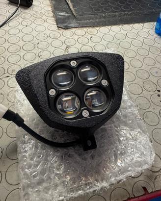 Faro a led gas gas