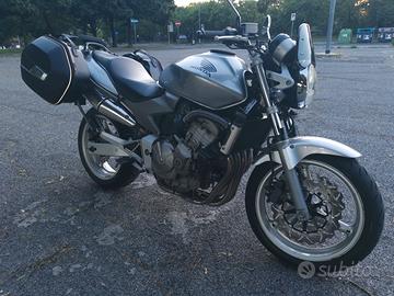 Honda Hornet 600 ed. 2004