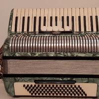 Fisarmonica 80 bassi