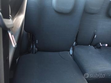 Yaris 2008, componenti esterni interni,a saldo