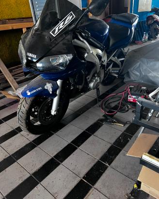 Ricambi yamaha r6 2002