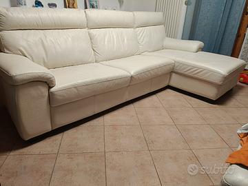  divano 4 posti con penisola in pelle macadam