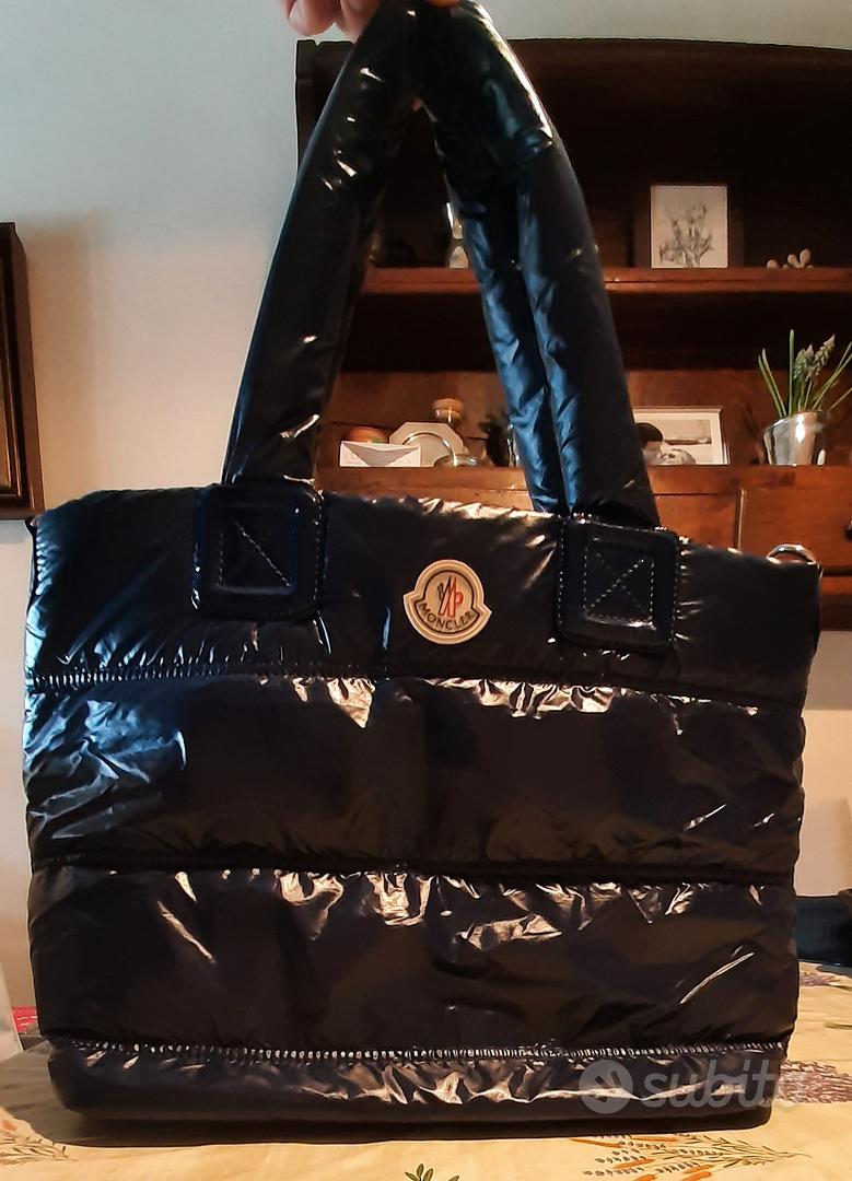Borsa piumino Moncler blu Abbigliamento e Accessori In vendita a