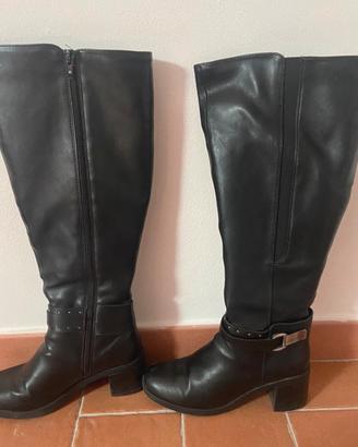 Stivali neri