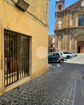 MULTILOCALE A MONTE PORZIO CATONE