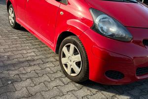 Toyota aygo 2010 - 5 porte-
