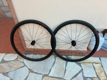 Ruote dt-swiss disc tbls shimano nuove
