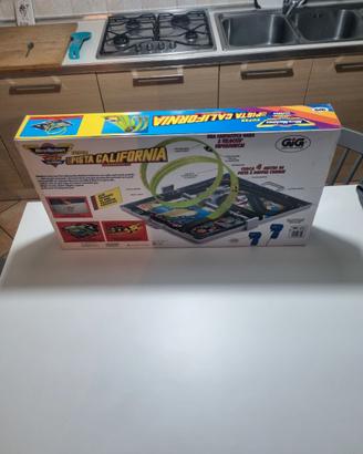 Micro machines pista california eletric mai aperta