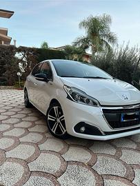 Peugeot 208 Gt line