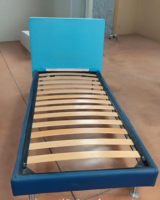 Letto con testiera imbottita nuovo
