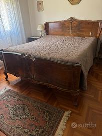 Elegante camera da letto completa stile classico