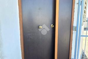 2 LOCALI A BARI