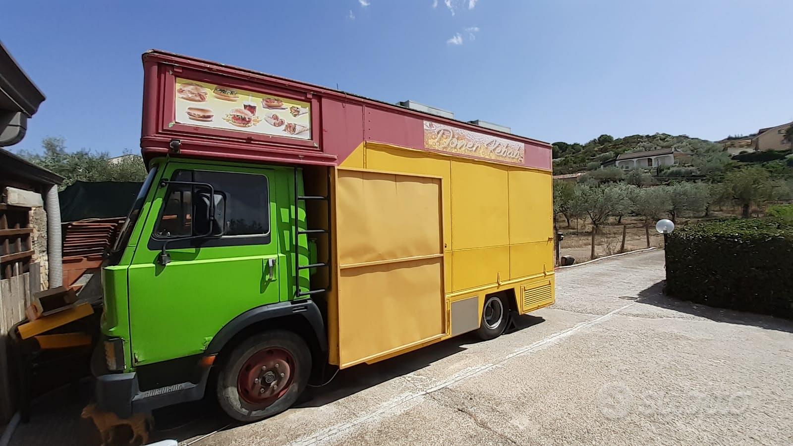 Camion panini Veicoli commerciali In vendita