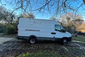 IVECO DAILY FURGONE - ANNO 2013 - RUOTE GEMELLATE